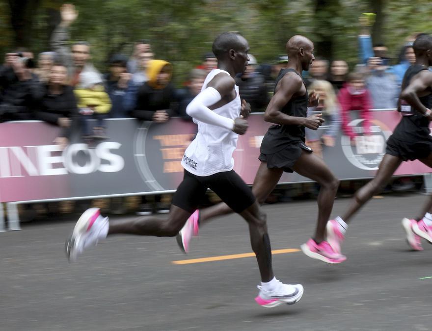 (AP Photo/Ronald Zak)