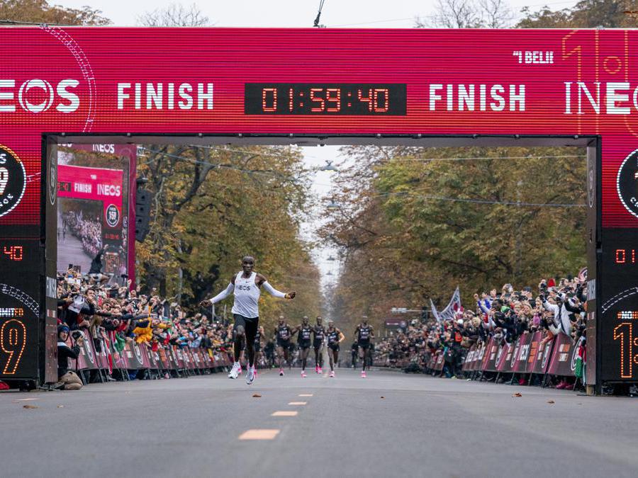 (Bob Martin/The INEOS 1:59 Challenge via AP)