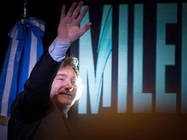 L’Argentina sceglie l’ultraliberista Milei