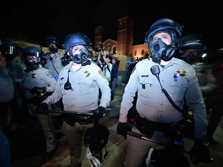 Le proteste all’Universita della California. (UCLA)  Los Angeles. (AFP)