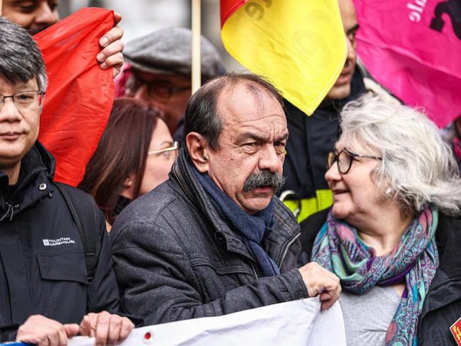 Pensioni, il “no” della Francia alla riforma