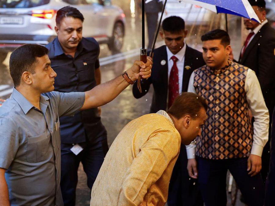 REUTERS/Francis Mascarenhas