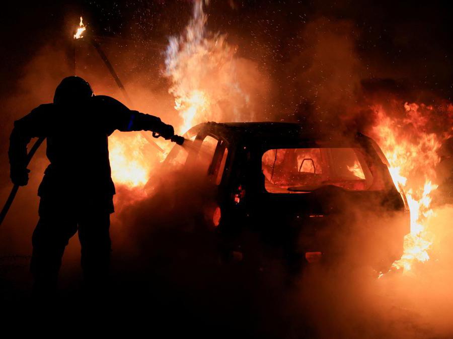  REUTERS/Pascal Rossignol TPX IMAGES OF THE DAY