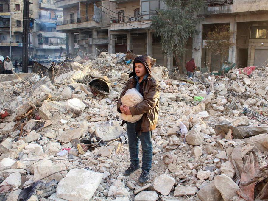  Aleppo, Syria  REUTERS/Firas Makdesi