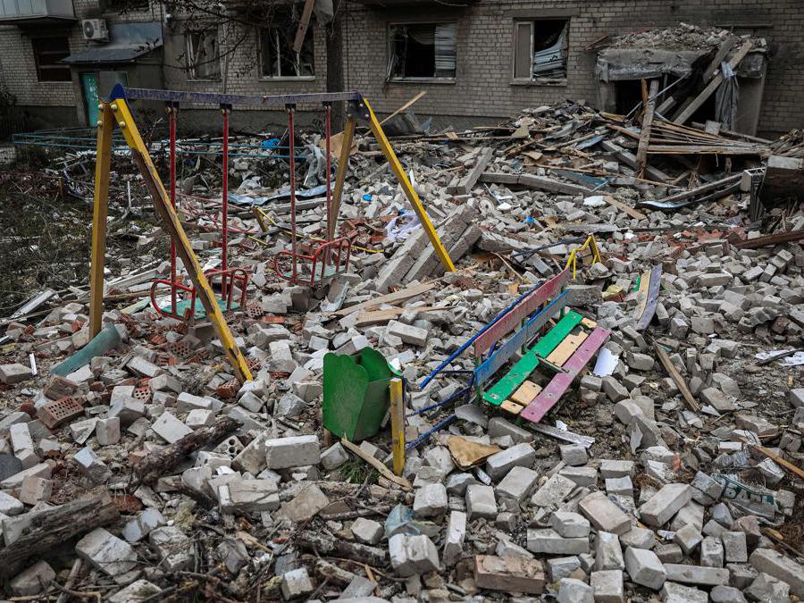 Sviatohirsk, nella regione di Donetsk. (Photo by ANATOLII STEPANOV / AFP)