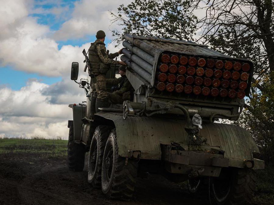 Regione di Donetsk , un  BM-21 'Grad'  (Photo by ANATOLII STEPANOV / AFP)