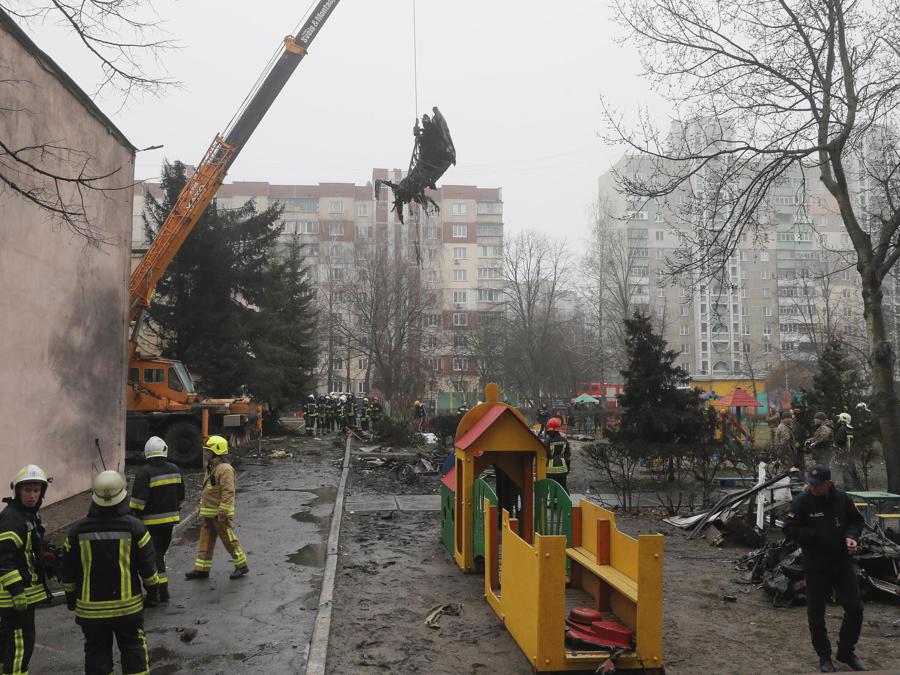 Il luogo dell’incidente (Epa/Sergey Dolzhenko) 