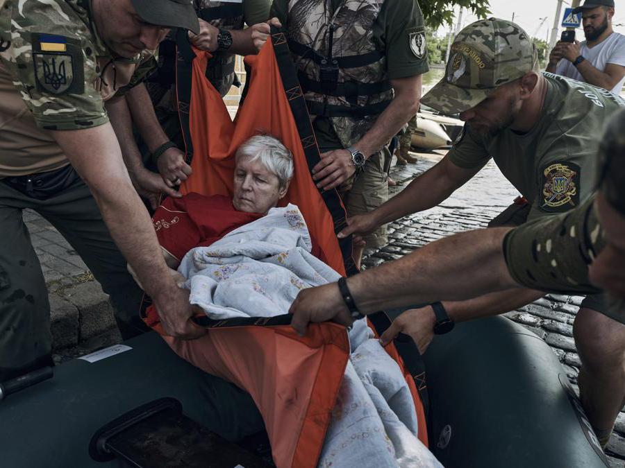 AP Photo/Libkos