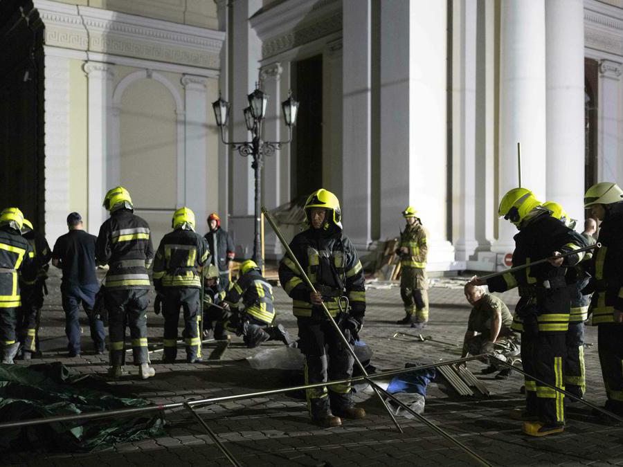 (AP Photo/Jae C. Hong)