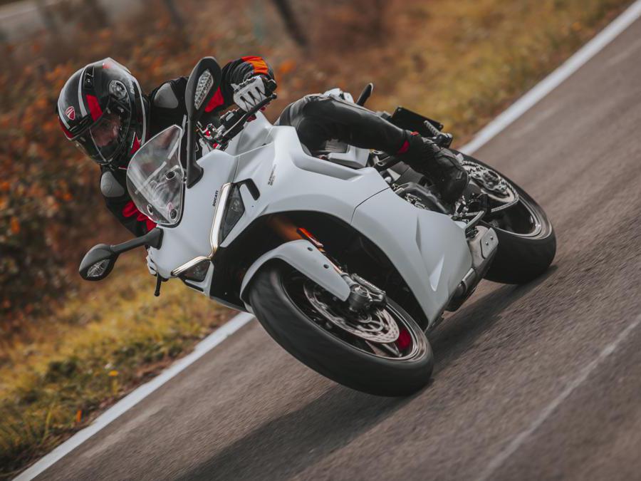 Ducati Supersport 950 S