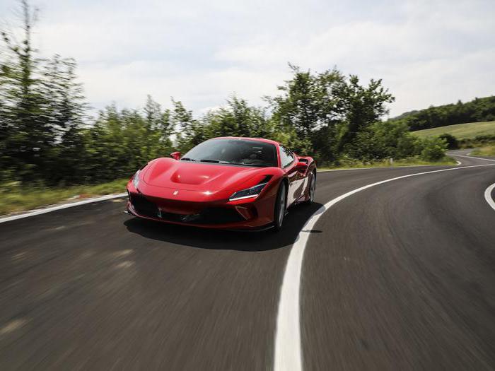 Ferrari F8 Tributo La Prova Su Strada Della Nuova Supercar