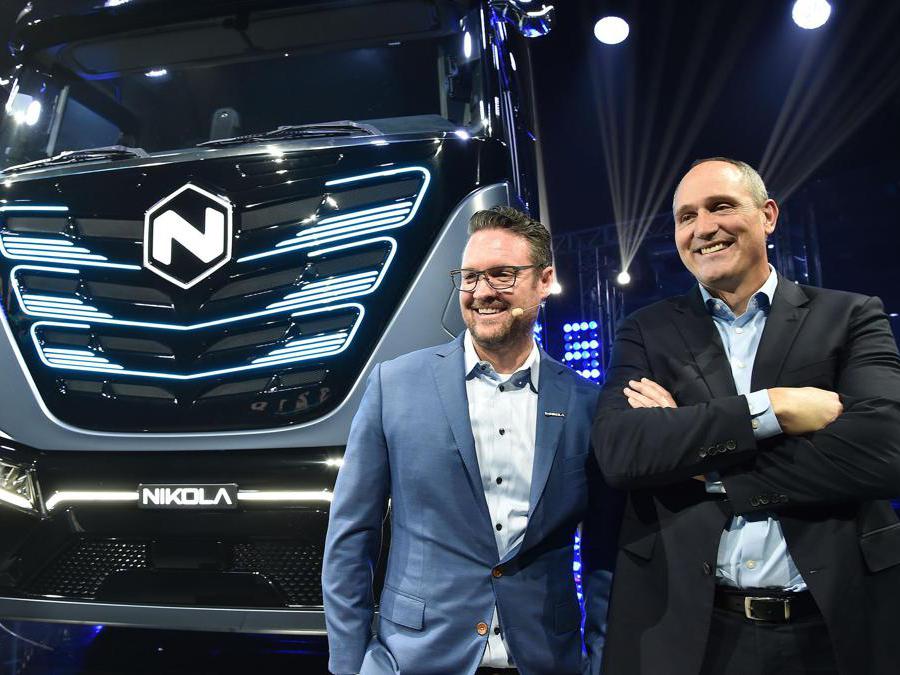 Trevor Milton CEO NIkola e Mark Russell presidente Nikola Motors durante la serata di presentazione dei nuovi veicoli presso le OGR, Torino, 2 Dicembre 2019 ANSA/ ALESSANDRO DI MARCO