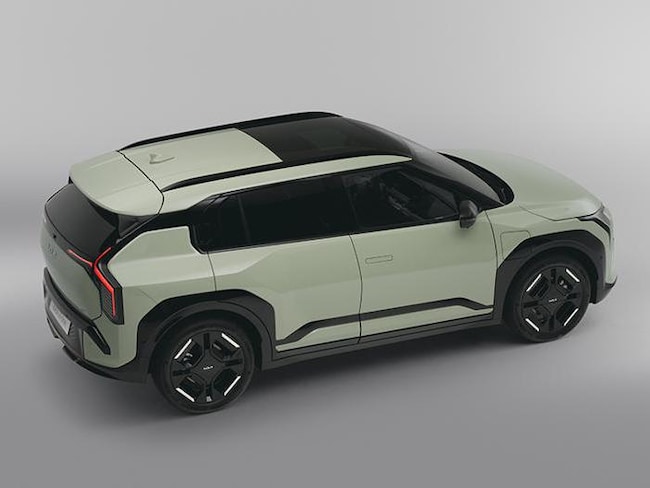 Kia Ev3, le foto del nuovo suv compatto elettrico 