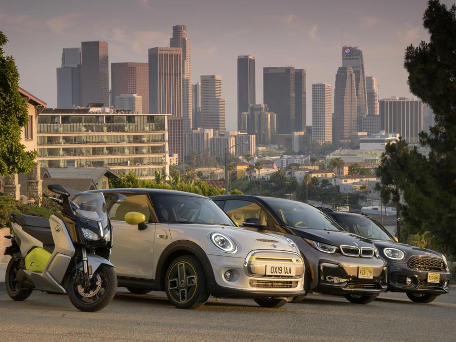 La nuova Mini Cooper SE elettrica