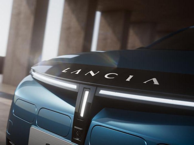 Nuova Lancia Ypsilon, tutte le foto della nuova city car premium 