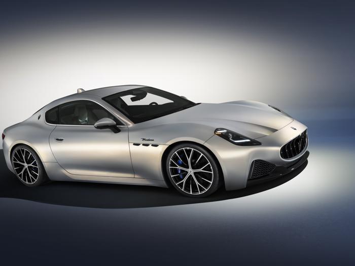 Nuova Maserati Granturismo, le foto della nuova generazione e della elettrica Folgore 