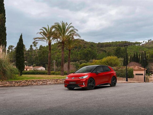 Volkswagen Id.3 Gtx, le foto dell’alternativa elettrica alla Golf Gti <br/>