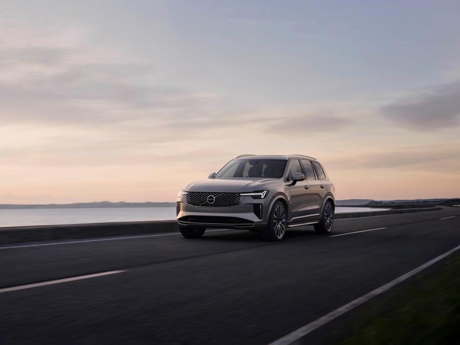 New Volvo XC90 Exteriors