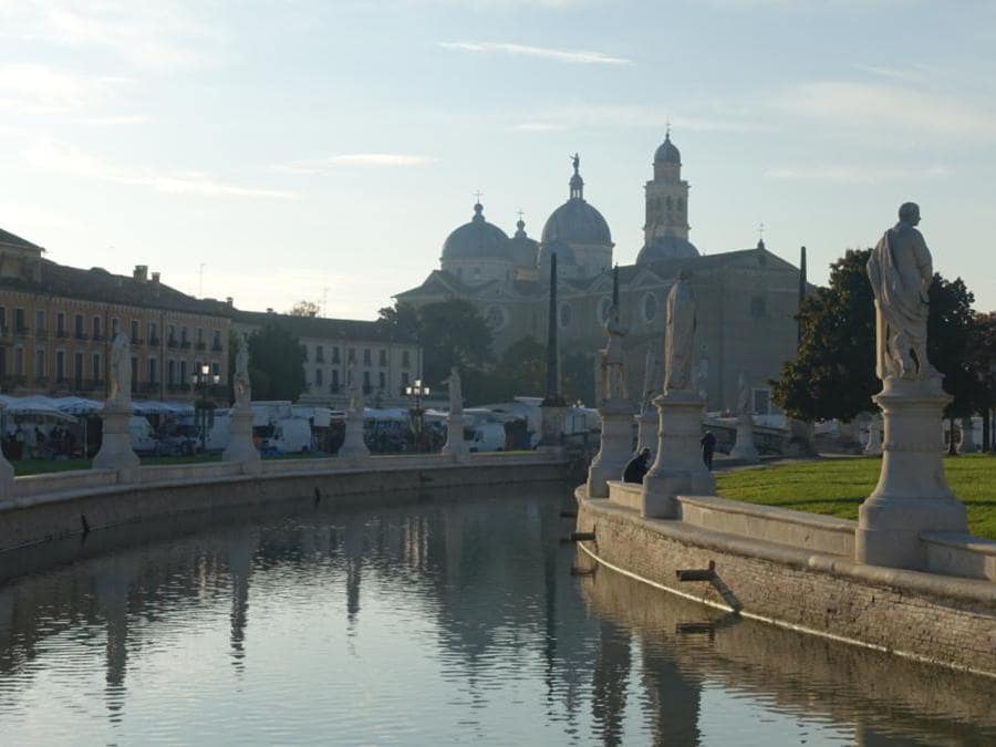 Padova, Piazza Prato della Valle