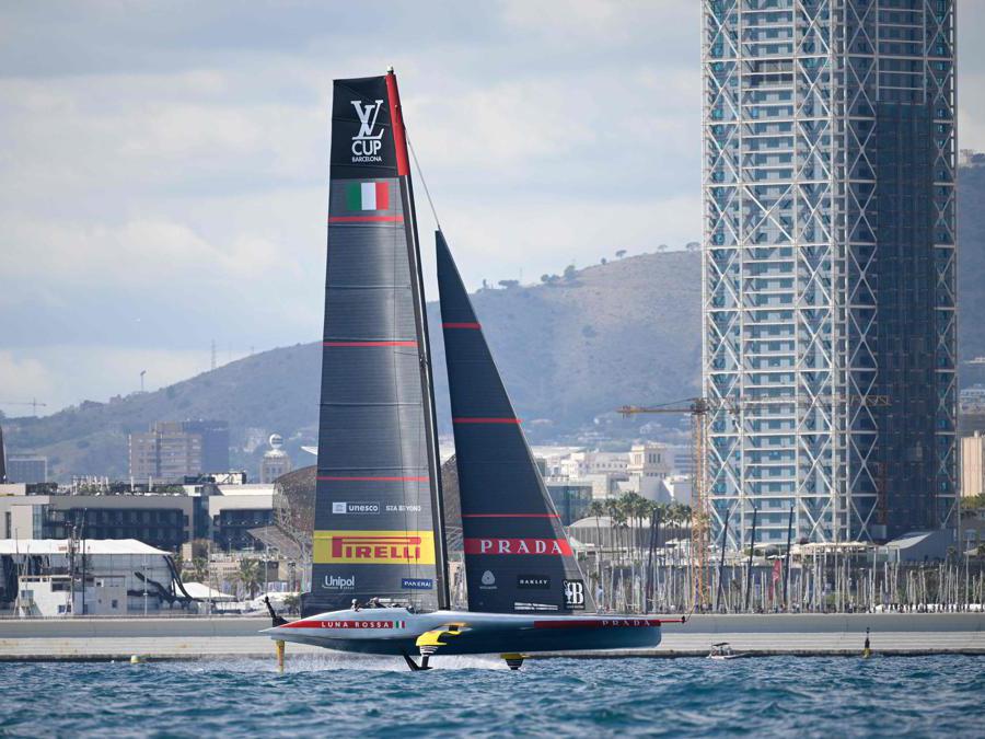 (Photo by Josep LAGO / AFP)