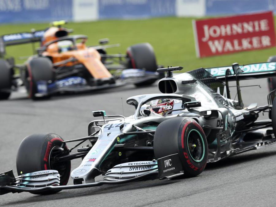 La Mercedes di Lewis Hamilton (AP Photo/Francisco Seco)