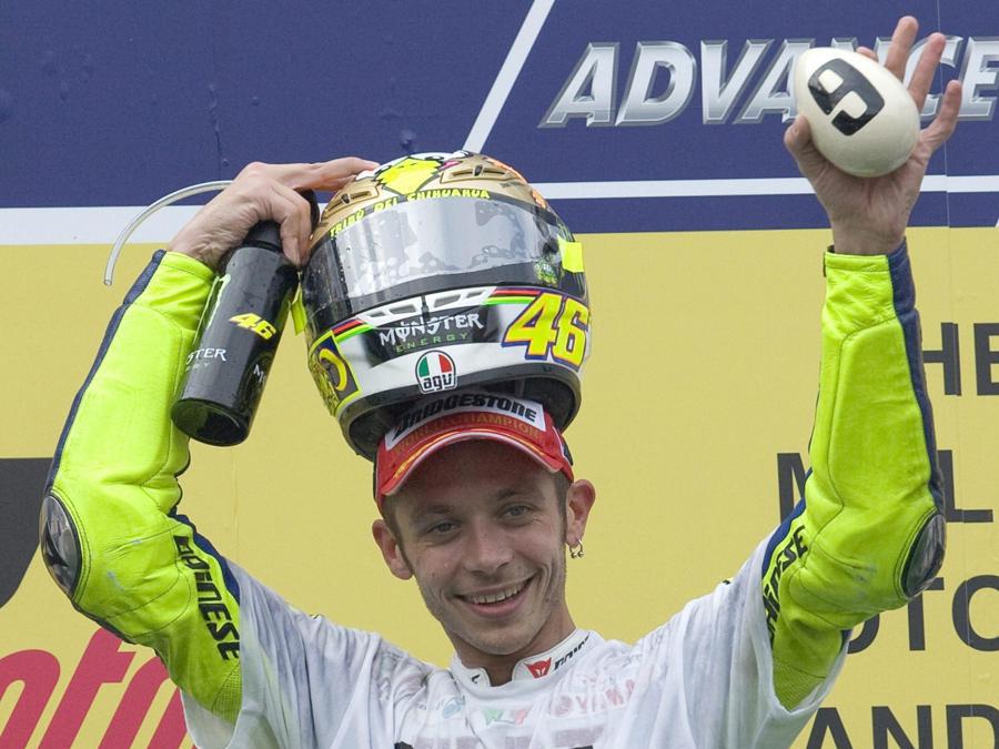 Il 25 ottobre 2009, Valentino Rossi regala ancora un titolo alla Yamaha (Ahmad Yusni)