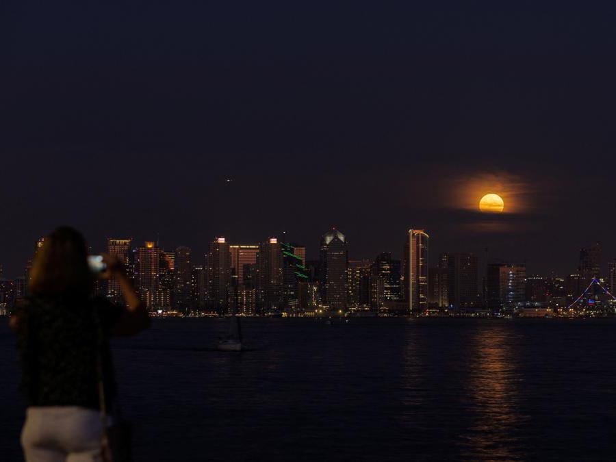 San Diego, California. REUTERS/Mike Blake