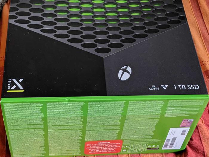 Unboxing di Xbox Series X
