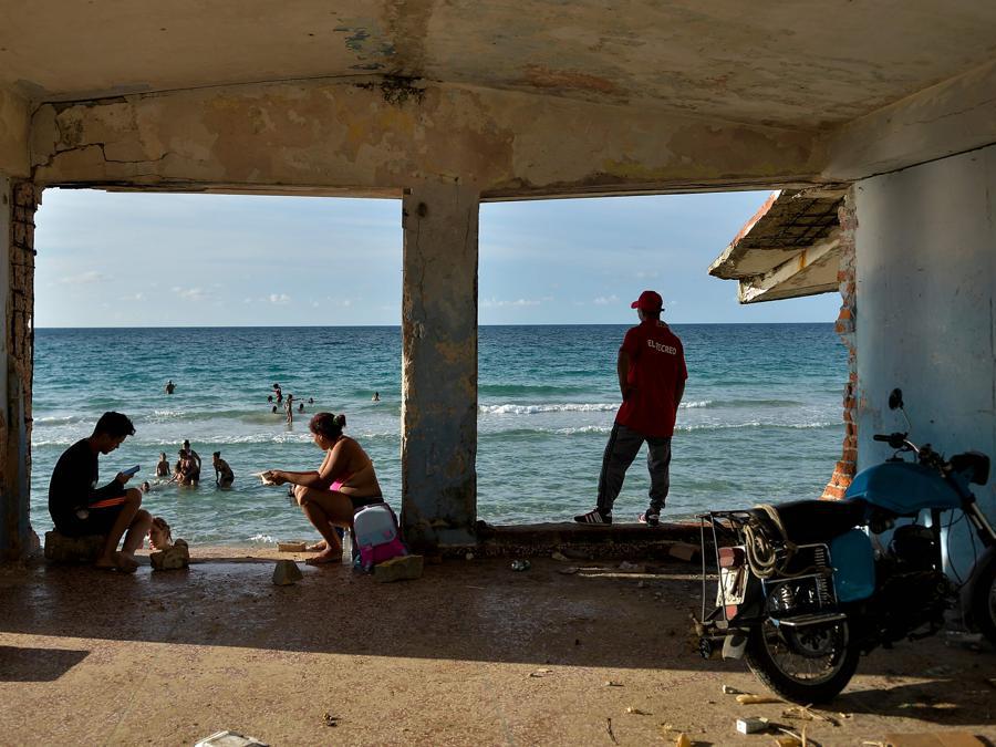 (Photo by YAMIL LAGE / AFP)
