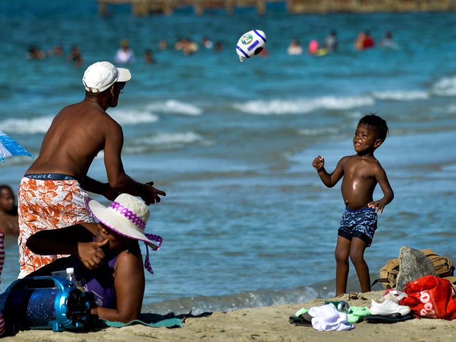 (Photo by YAMIL LAGE / AFP)