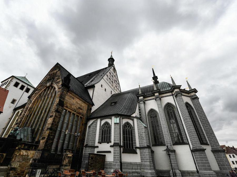 Una veduta mostra l'esterno della Cattedrale di Freiberg a Freiberg, Monti Metalliferi, Germania. EPA/FILIP SINGER